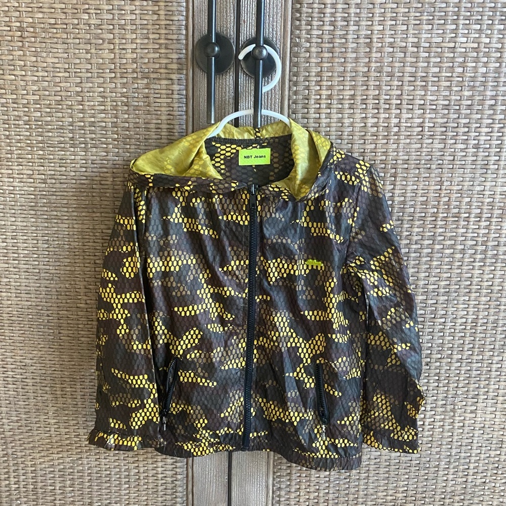 Rain jacket